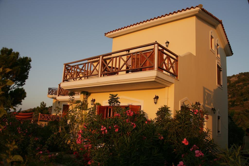 Irida Villa Armenistis  Room photo